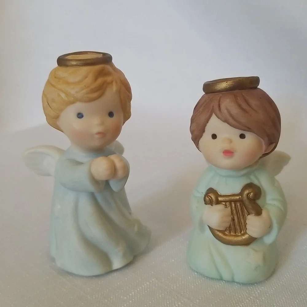AVON VINTAGE PAIR TWO HEAVENLY BLESSINGS ANGELS FOR CHRISTMAS NATIVITY …